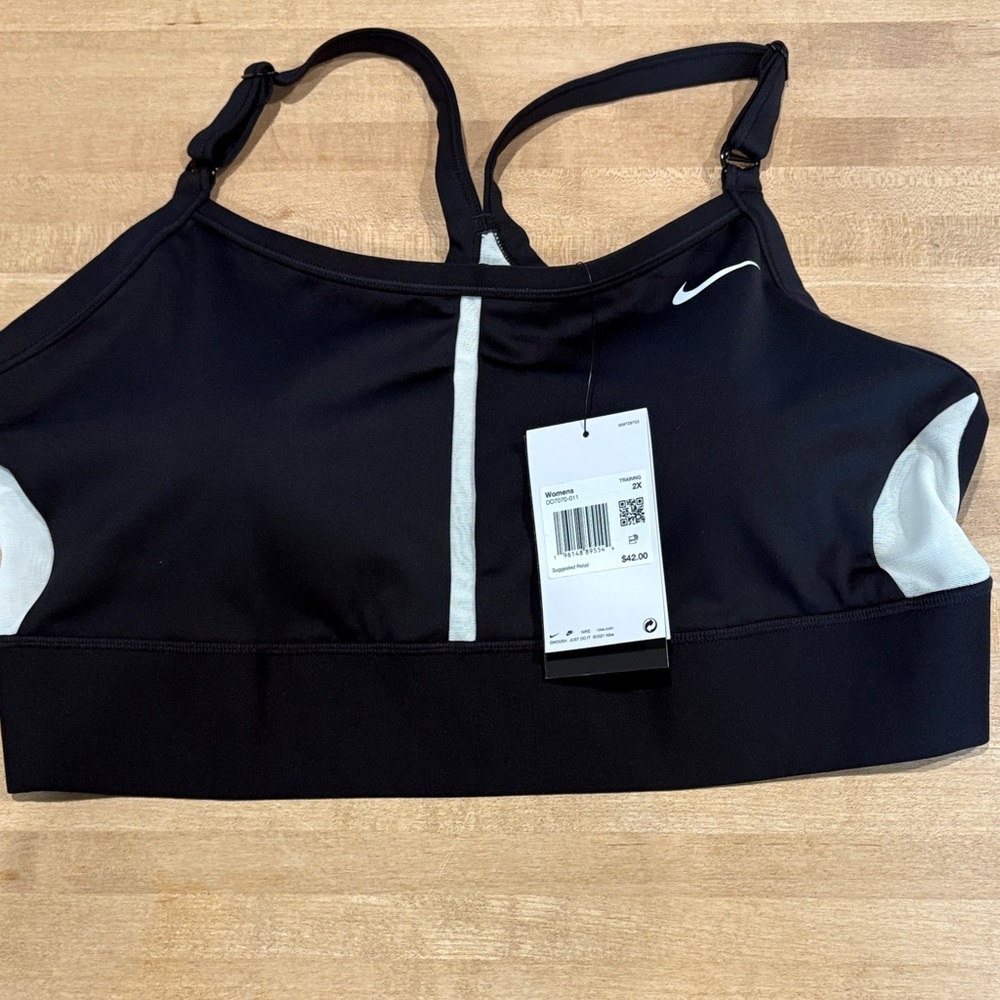 Nike Women's Black and Gray Sports Bra